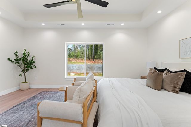 651 Narrow Circle, Inman, SC 29349