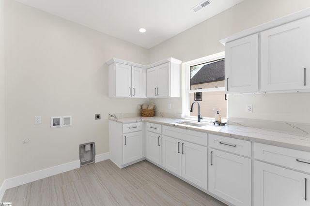 651 Narrow Circle, Inman, SC 29349