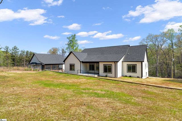 651 Narrow Circle, Inman, SC 29349