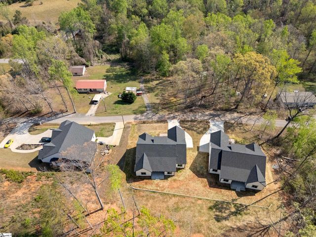 651 Narrow Circle, Inman, SC 29349