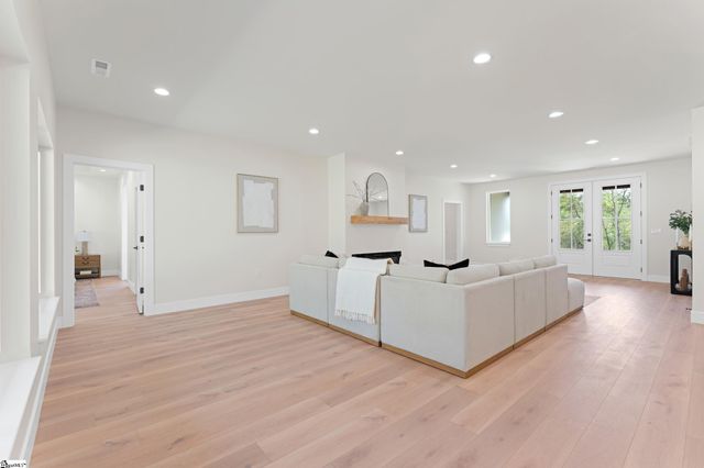 651 Narrow Circle, Inman, SC 29349