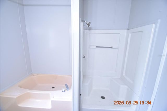 7515 SYMMES ROAD, Gibsonton, FL 33534