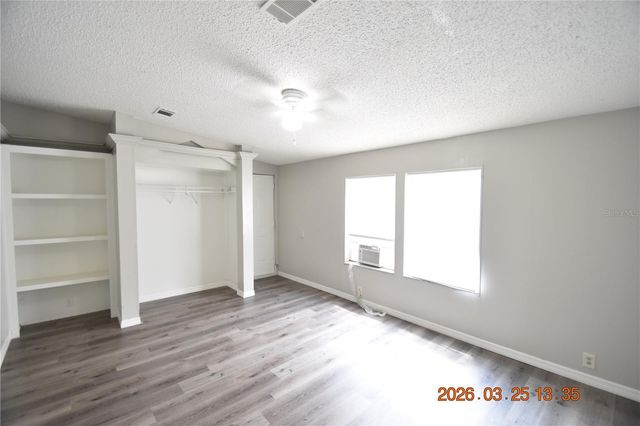 7515 SYMMES ROAD, Gibsonton, FL 33534