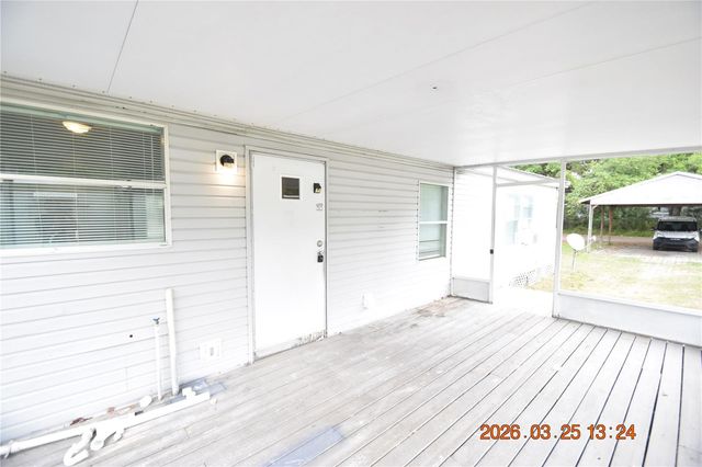 7515 SYMMES ROAD, Gibsonton, FL 33534