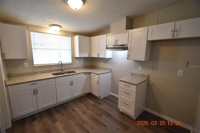 7515 SYMMES ROAD, Gibsonton, FL 33534