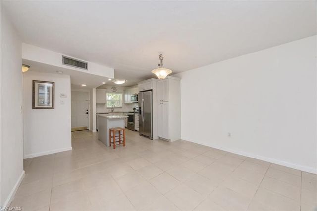 499 Forest Lakes BLVD # 110, Naples, FL 34105