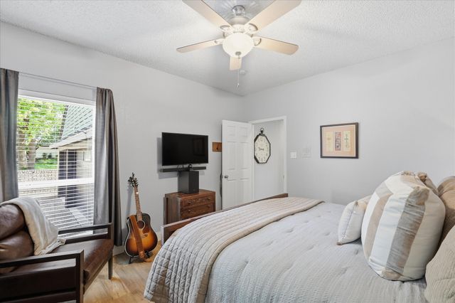 301 Chapelwood Drive, Colleyville, TX 76034