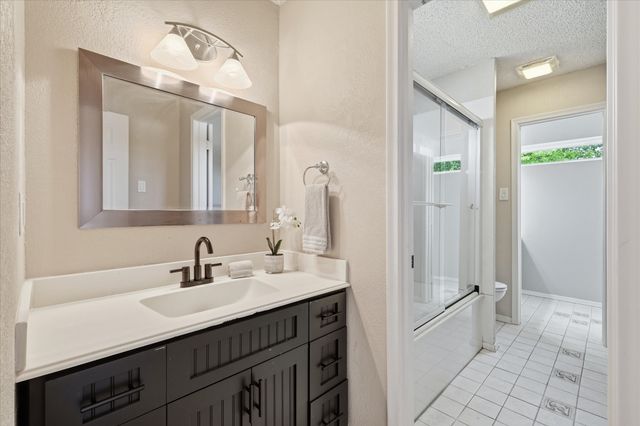 301 Chapelwood Drive, Colleyville, TX 76034