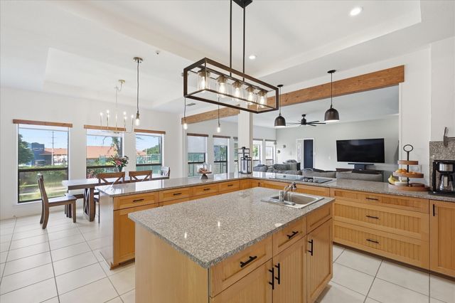 301 Chapelwood Drive, Colleyville, TX 76034