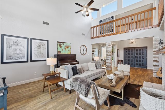 301 Chapelwood Drive, Colleyville, TX 76034