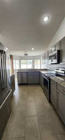 41 BARBERA LN, Palm Coast, FL 32137