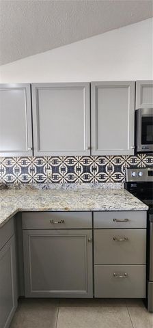 41 BARBERA LN, Palm Coast, FL 32137