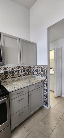 41 BARBERA LN, Palm Coast, FL 32137