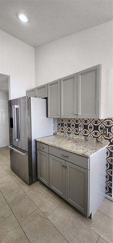 41 BARBERA LN, Palm Coast, FL 32137