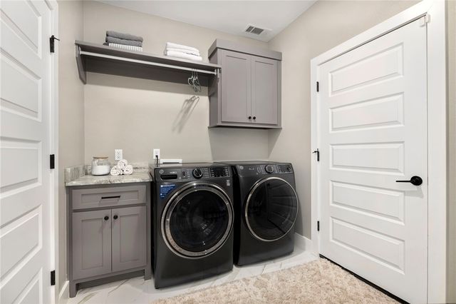 1339 Padova Avenue, Tontitown, AR 72762