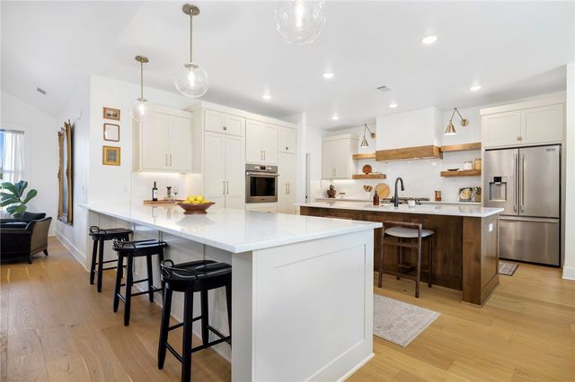 1339 Padova Avenue, Tontitown, AR 72762