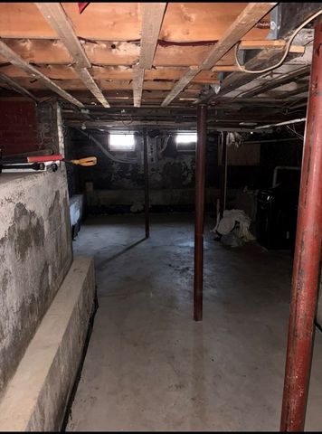 449 Frankfort St, Boston, MA 02128