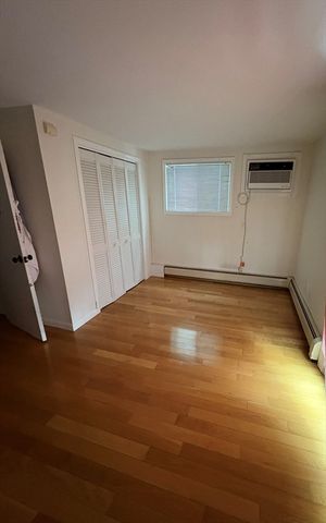 449 Frankfort St, Boston, MA 02128