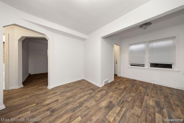 17187 Ferguson Street, Detroit, MI 48235