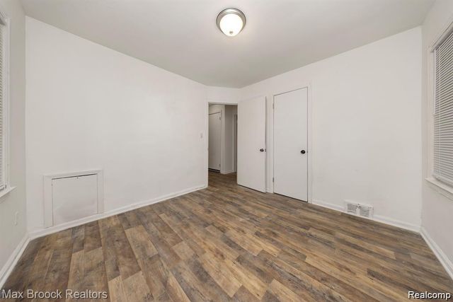 17187 Ferguson Street, Detroit, MI 48235