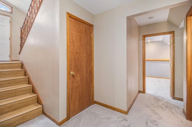 9082 Dallas Place, Crown Point, IN 46307