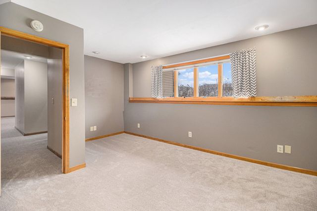 9082 Dallas Place, Crown Point, IN 46307