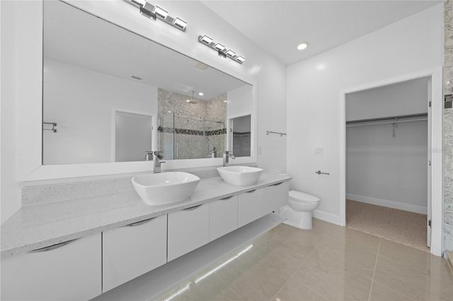 1935 GREENBRIAR TERRACE, Davenport, FL 33837