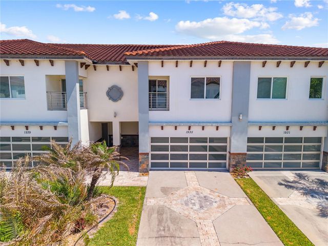 1935 GREENBRIAR TERRACE, Davenport, FL 33837