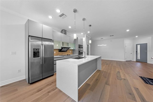 1935 GREENBRIAR TERRACE, Davenport, FL 33837