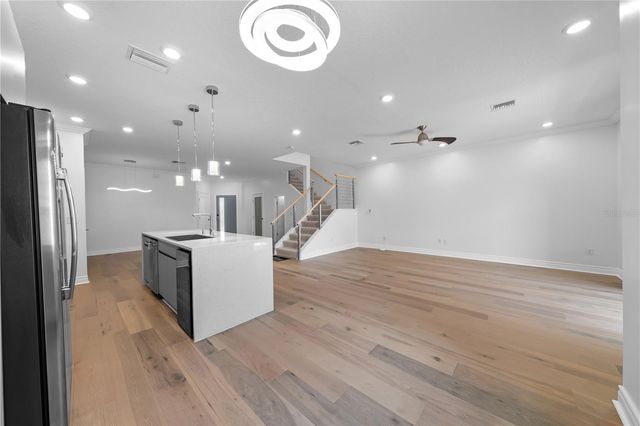 1935 GREENBRIAR TERRACE, Davenport, FL 33837