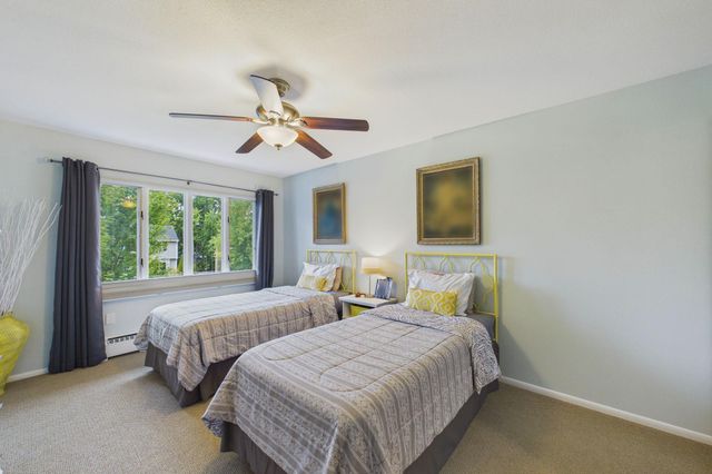 6005 Eden Prairie Road 210, Edina, MN 55436