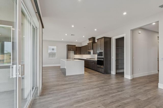11625 Tortuguero Way, Rancho Cordova, CA 95742