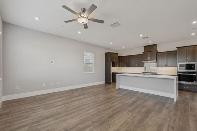 11625 Tortuguero Way, Rancho Cordova, CA 95742
