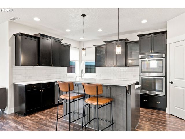 4208 Nw 121ST Cir, Vancouver, WA 98685