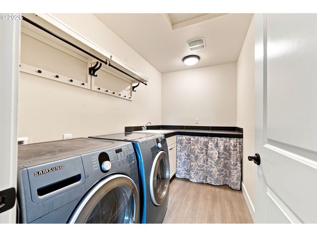 4208 Nw 121ST Cir, Vancouver, WA 98685