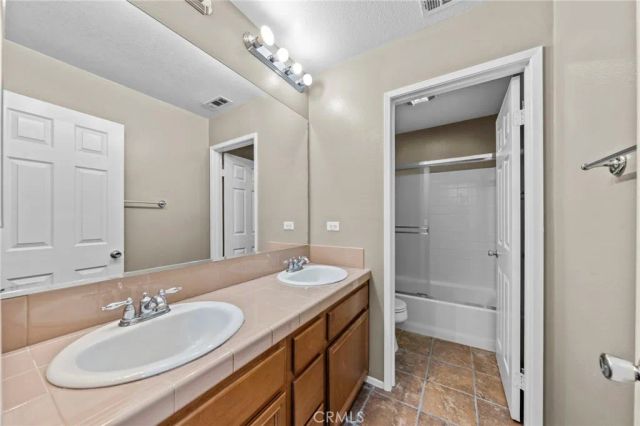 8780 Ussel, Riverside, CA 92503
