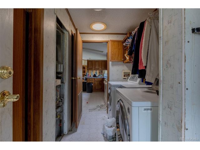 114 6th St, Hugo, CO 80821