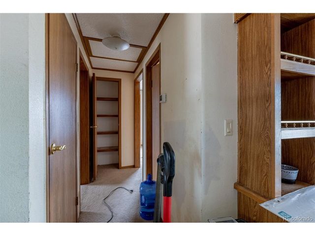 114 6th St, Hugo, CO 80821