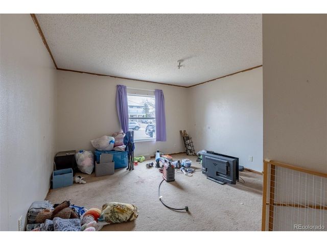 114 6th St, Hugo, CO 80821