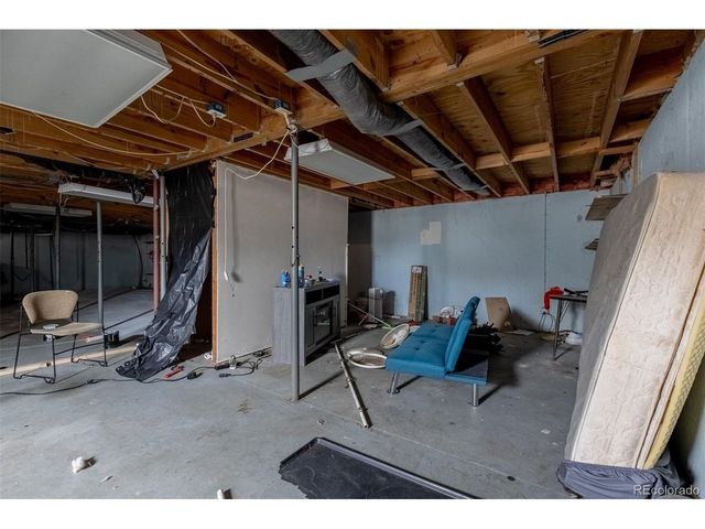 114 6th St, Hugo, CO 80821