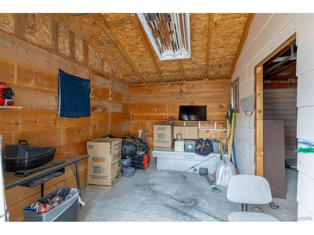 114 6th St, Hugo, CO 80821