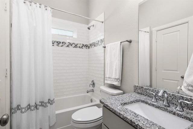 5118 Brigantine Cay Court, Texas City, TX 77590