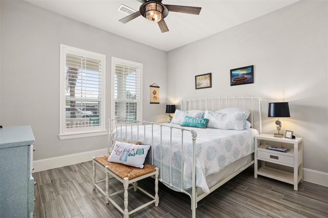 5118 Brigantine Cay Court, Texas City, TX 77590