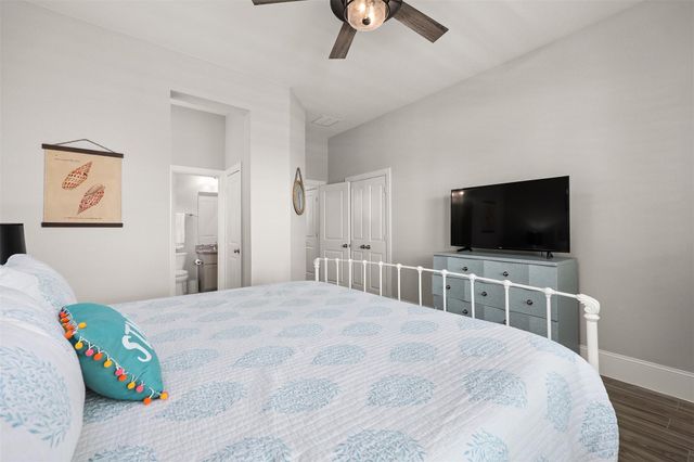 5118 Brigantine Cay Court, Texas City, TX 77590
