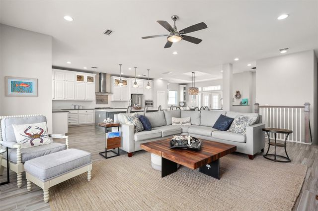 5118 Brigantine Cay Court, Texas City, TX 77590