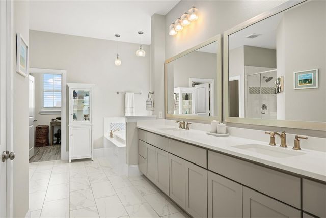 5118 Brigantine Cay Court, Texas City, TX 77590