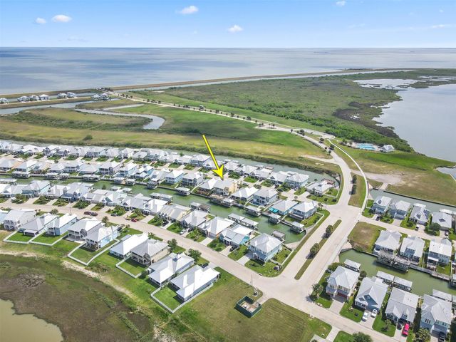 5118 Brigantine Cay Court, Texas City, TX 77590