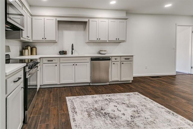 7413 NW 103rd Street, Oklahoma City, OK 73162