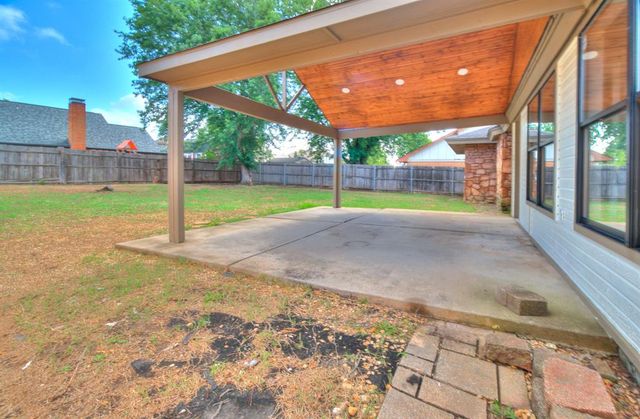 7413 NW 103rd Street, Oklahoma City, OK 73162
