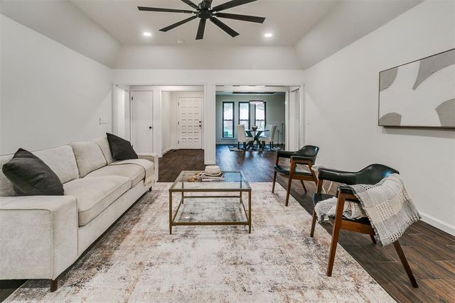 7413 NW 103rd Street, Oklahoma City, OK 73162